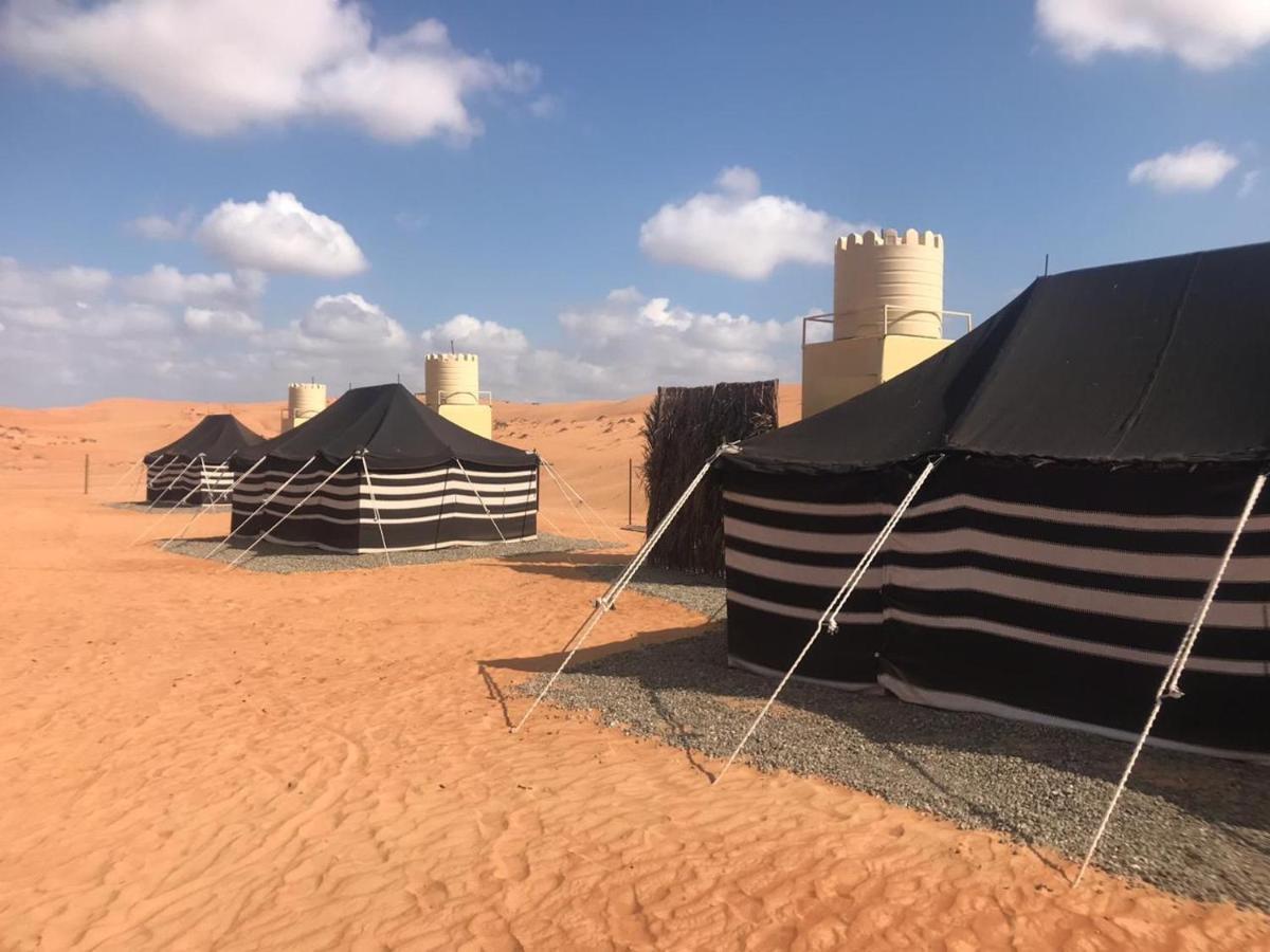 Crescent Desert Private Camp Shāhiq Exterior foto